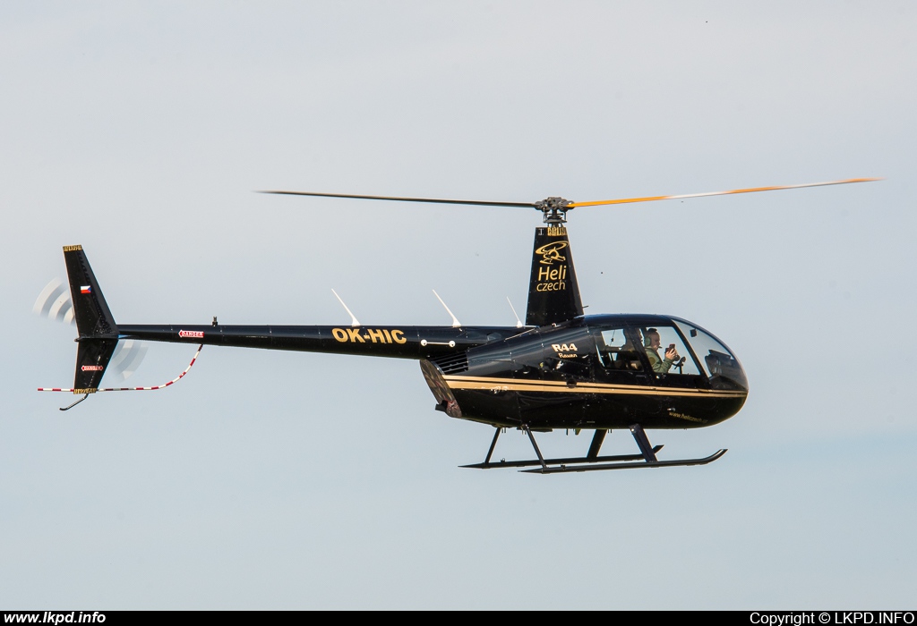 Heli Czech – Robinson 44 Raven II OK-HIC