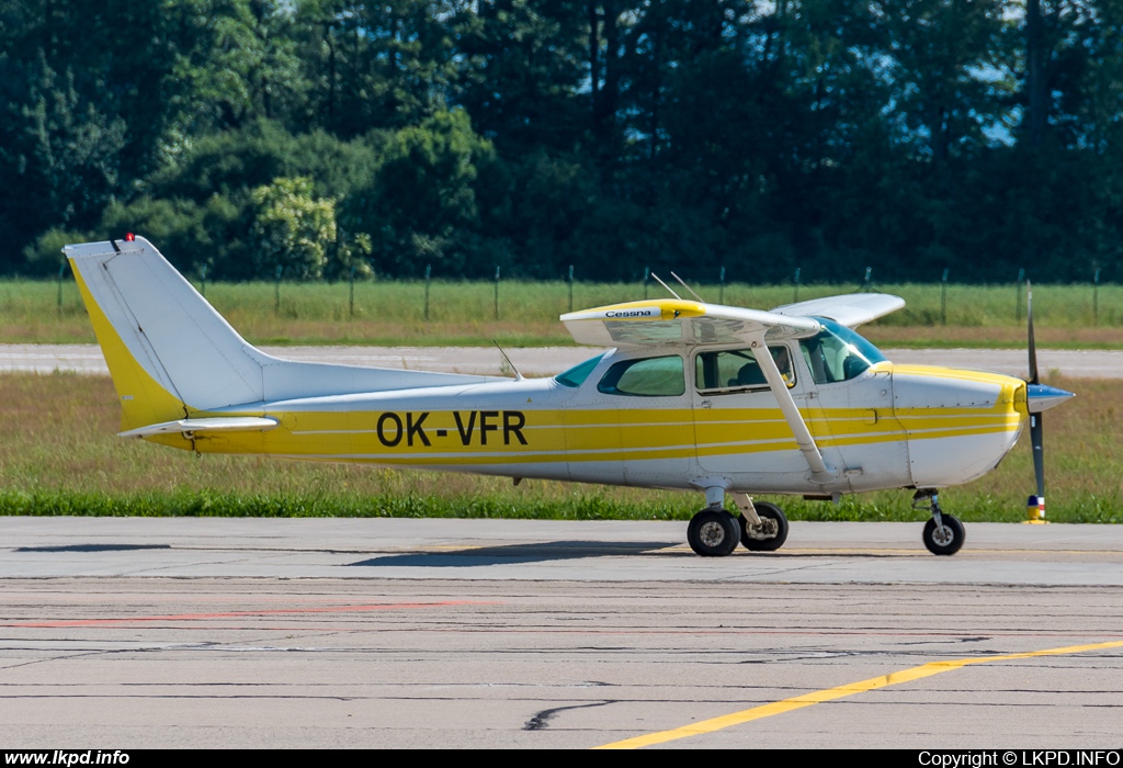 Private/Soukrom – Cessna 172N OK-VFR