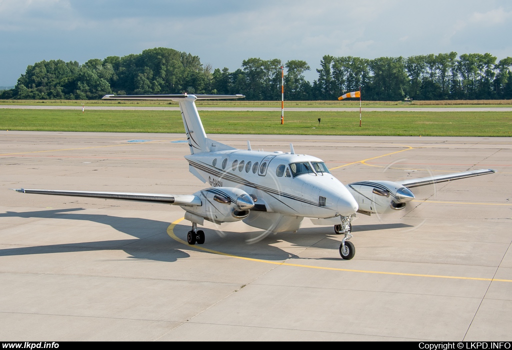 Private/Soukrom – Beech 200 G-GHSV