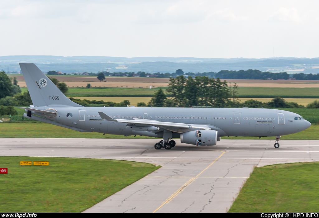 NETHERLANDS AIR FORCE – Airbus A330-243MRTT T-055