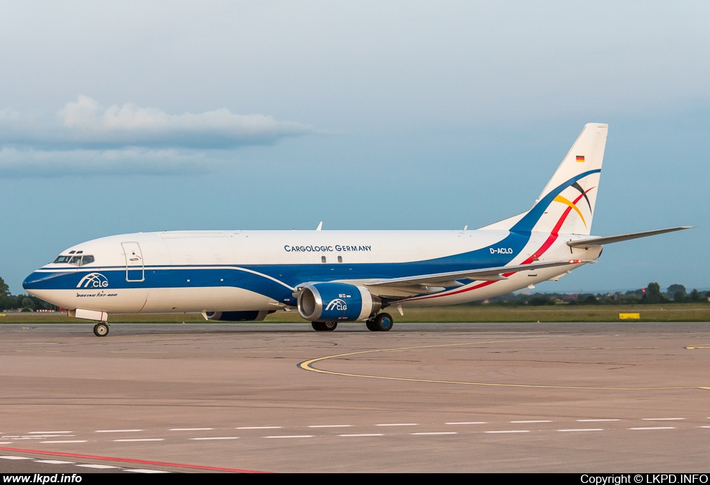 Cargo Logic Germany – Boeing B737-4H6(SF)  D-ACLO