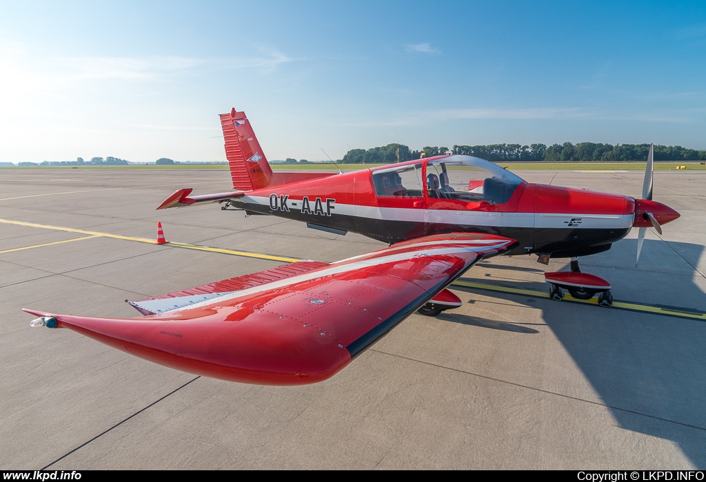 Private/Soukrom – Zlin Z-143L OK-AAF