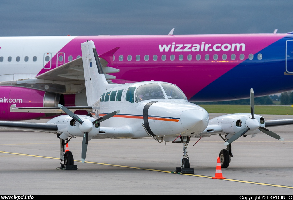 Primis – Cessna C402B OK-MIS