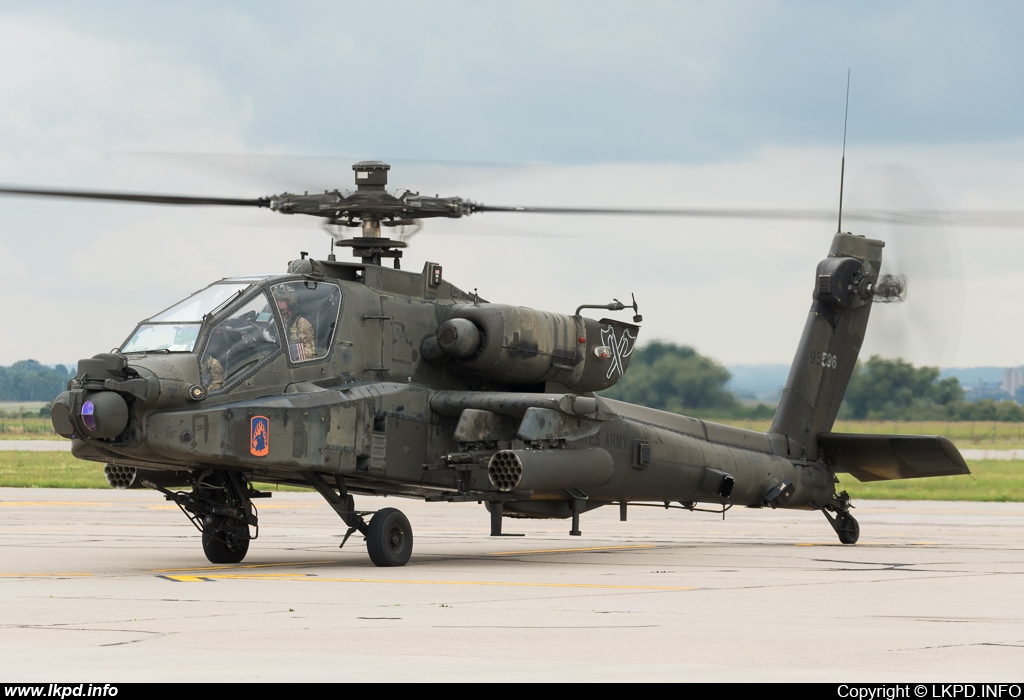 USAF – Boeing AH-64D Apache 09-5596