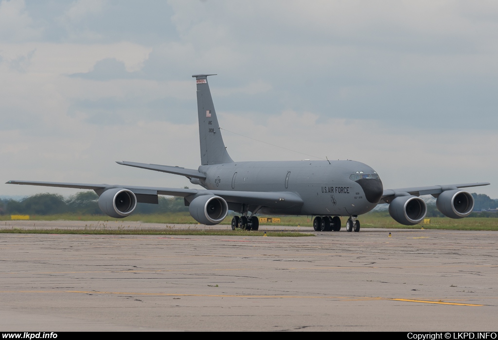 USAF – Boeing KC-135R Stratotanker 63-8018