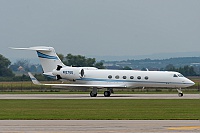 Private/Soukrom – Gulfstream G-V N127GG