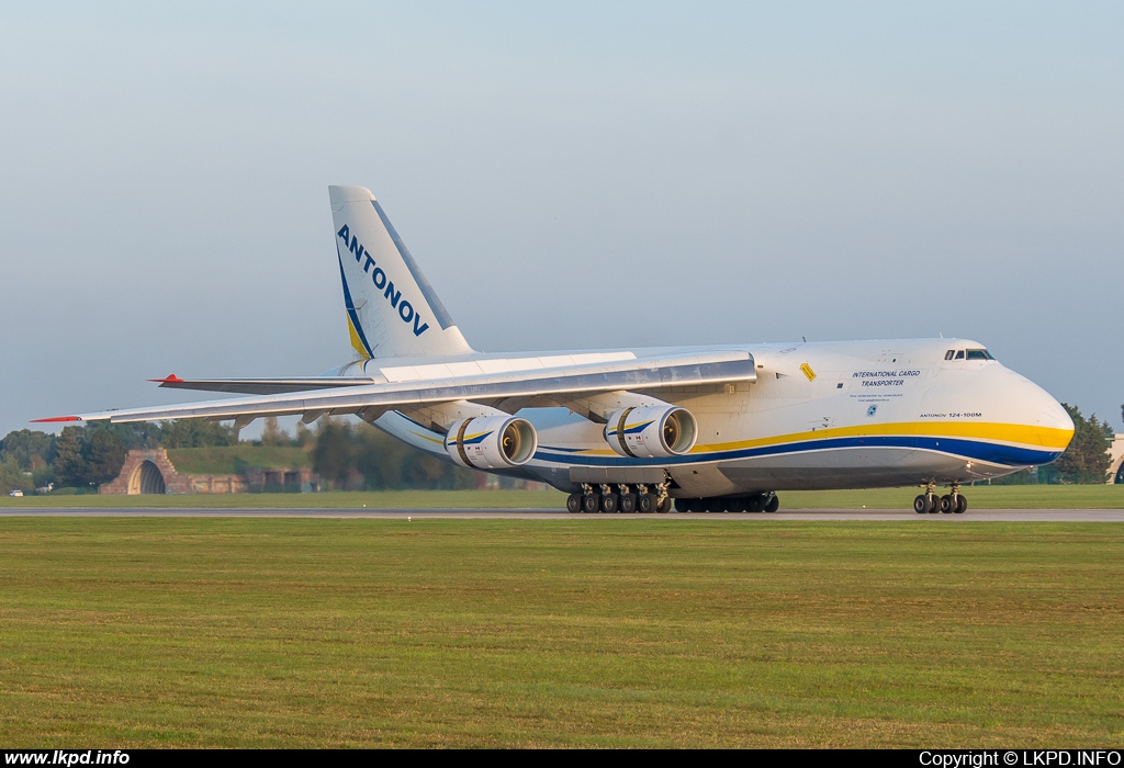 Antonov Design Bureau – Antonov AN-124-100M UR-82007