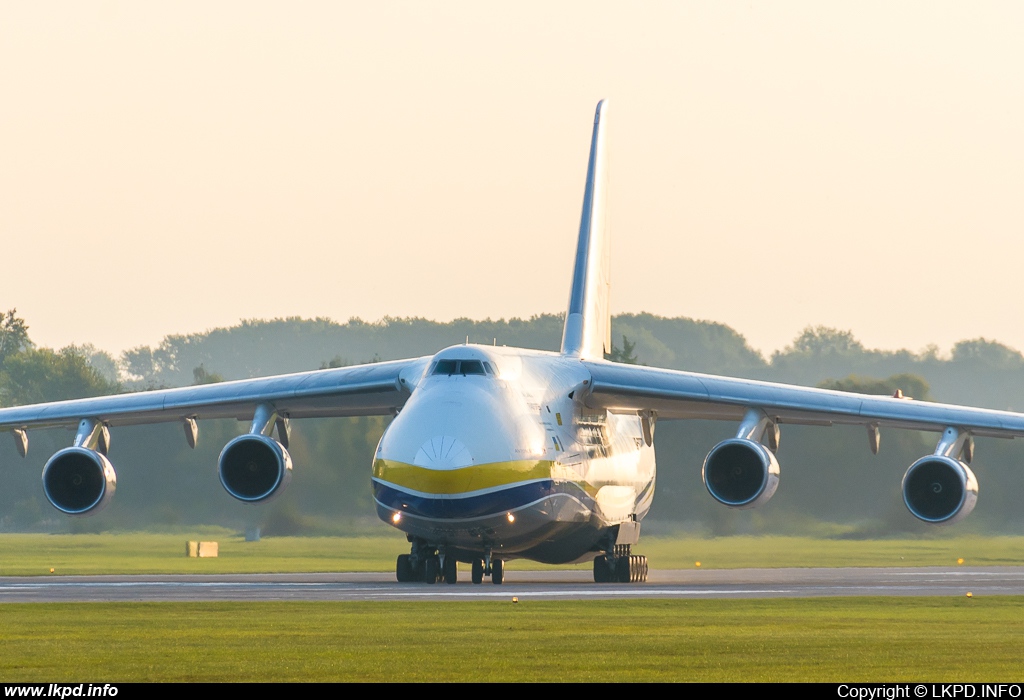 Antonov Design Bureau – Antonov AN-124-100M UR-82007