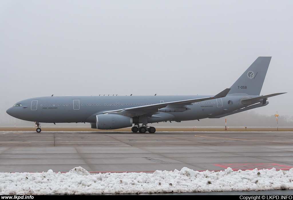 NETHERLANDS AIR FORCE – Airbus A330-243MRTT T-058