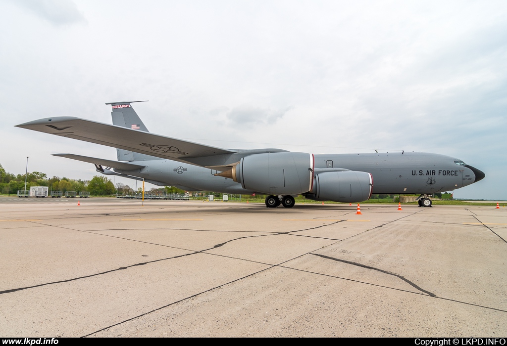 USAF – Boeing KC-135R Stratotanker 63-8018