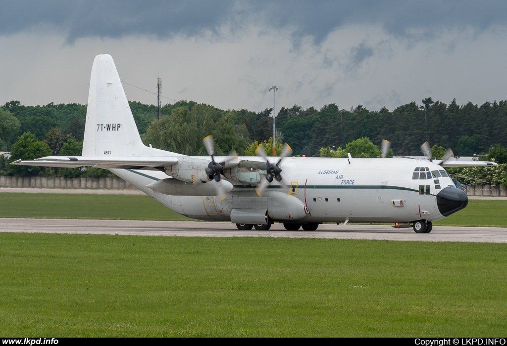 Algeria Air Force – Lockheed C-130H-30 Hercules 7T-WHP