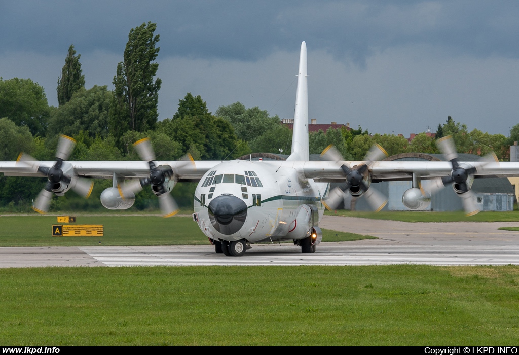 Algeria Air Force – Lockheed C-130H-30 Hercules 7T-WHP