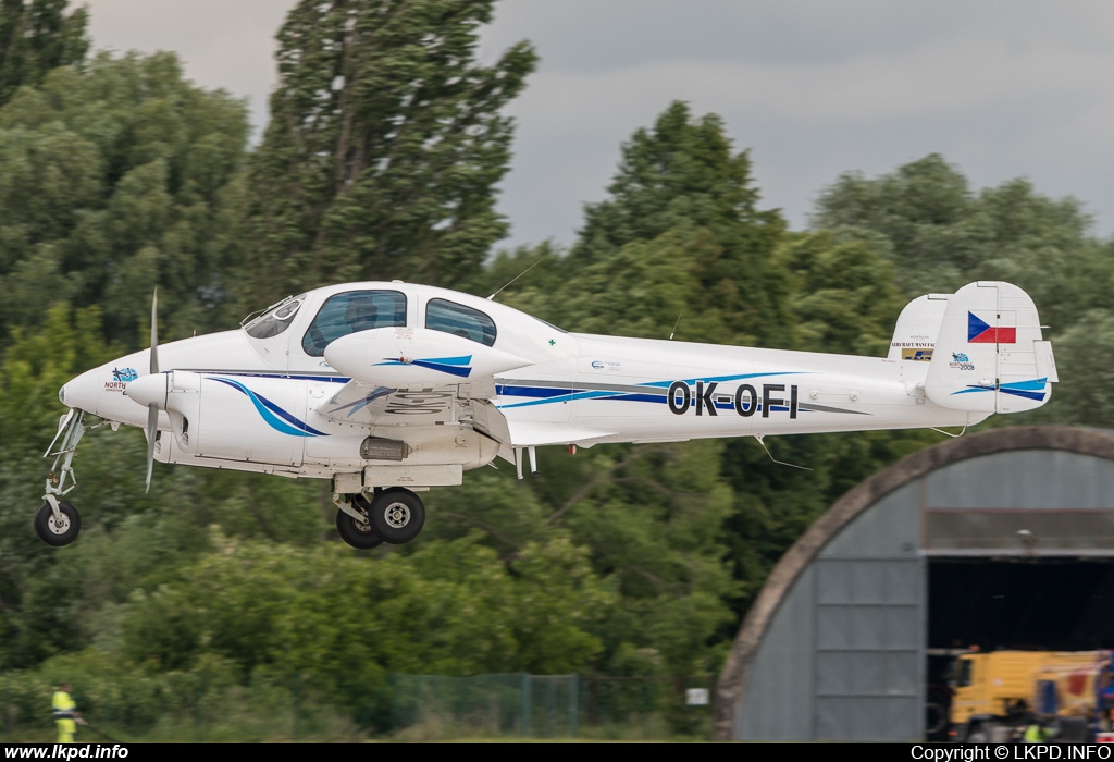 Aeropartner – Let L200A OK-OFI