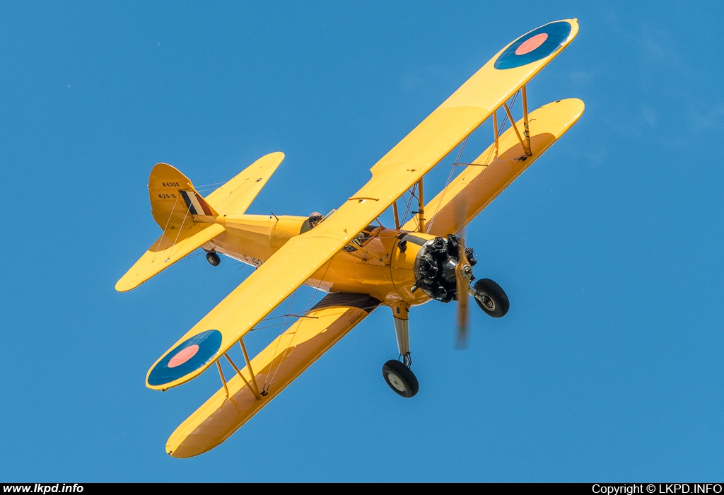 Private/Soukrom – Boeing N2S-5 Kaydet (E75) N43GK