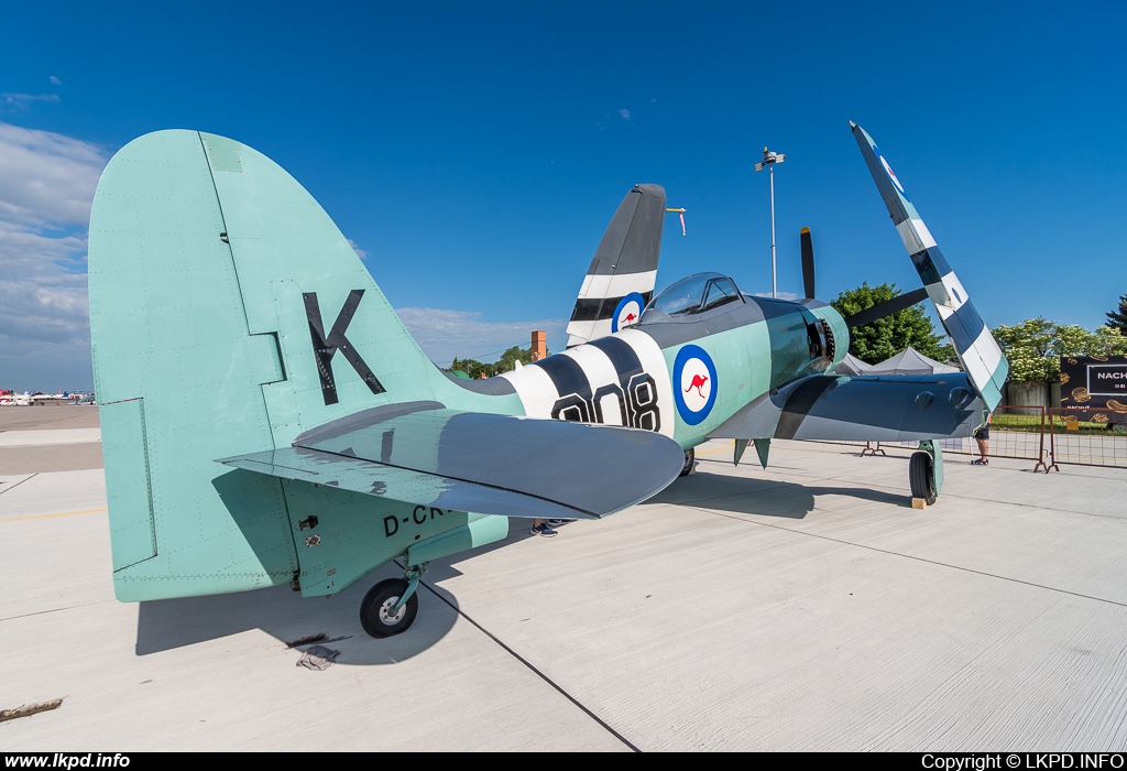 Private/Soukrom – Hawker Sea Fury FB11 D-CRZY