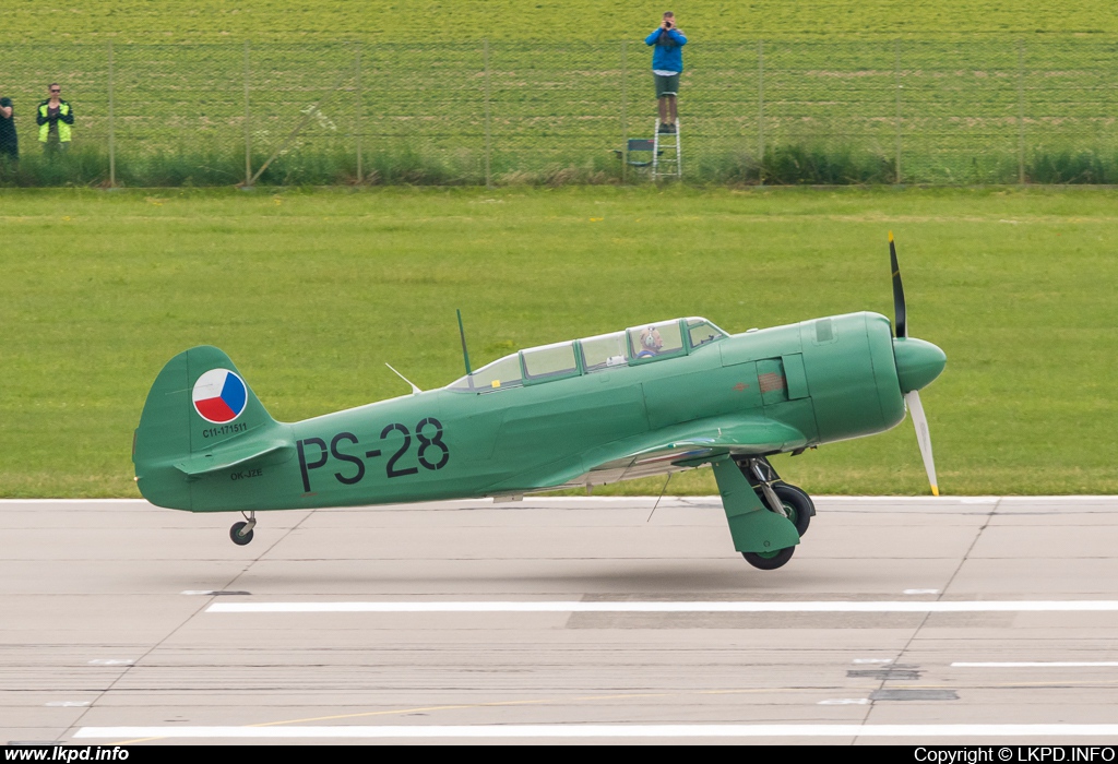 LOM-CLV – Let C-11 (Yak-11) OK-JZE