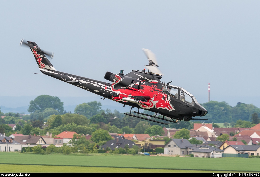 The Flying Bulls – Bell AH-1F N11FX