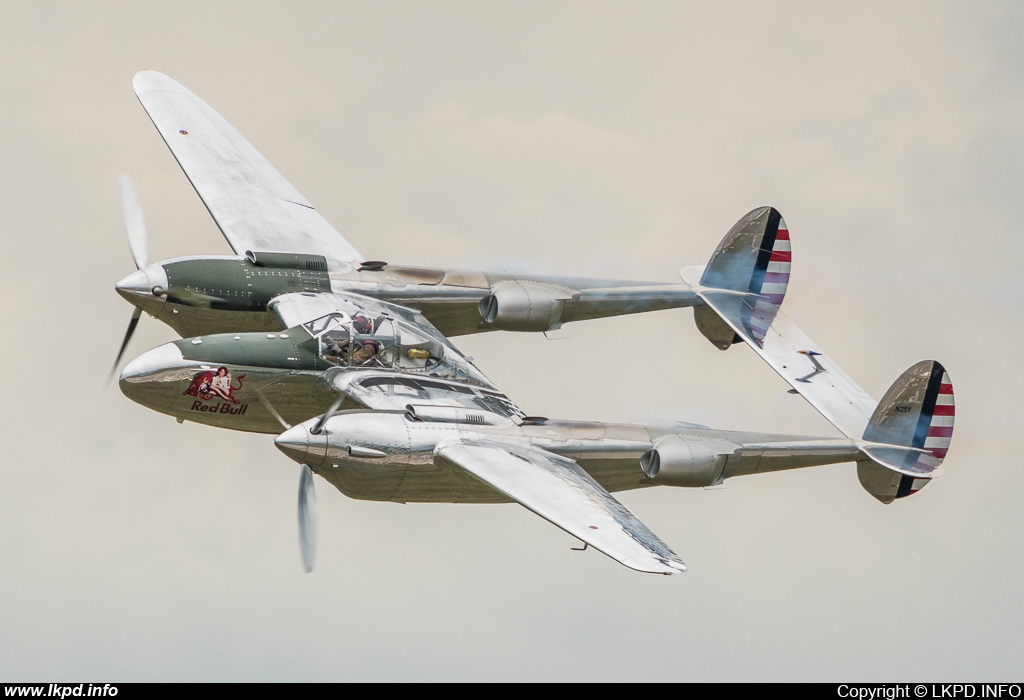 The Flying Bulls – Lockheed P-38L Lightning N25Y