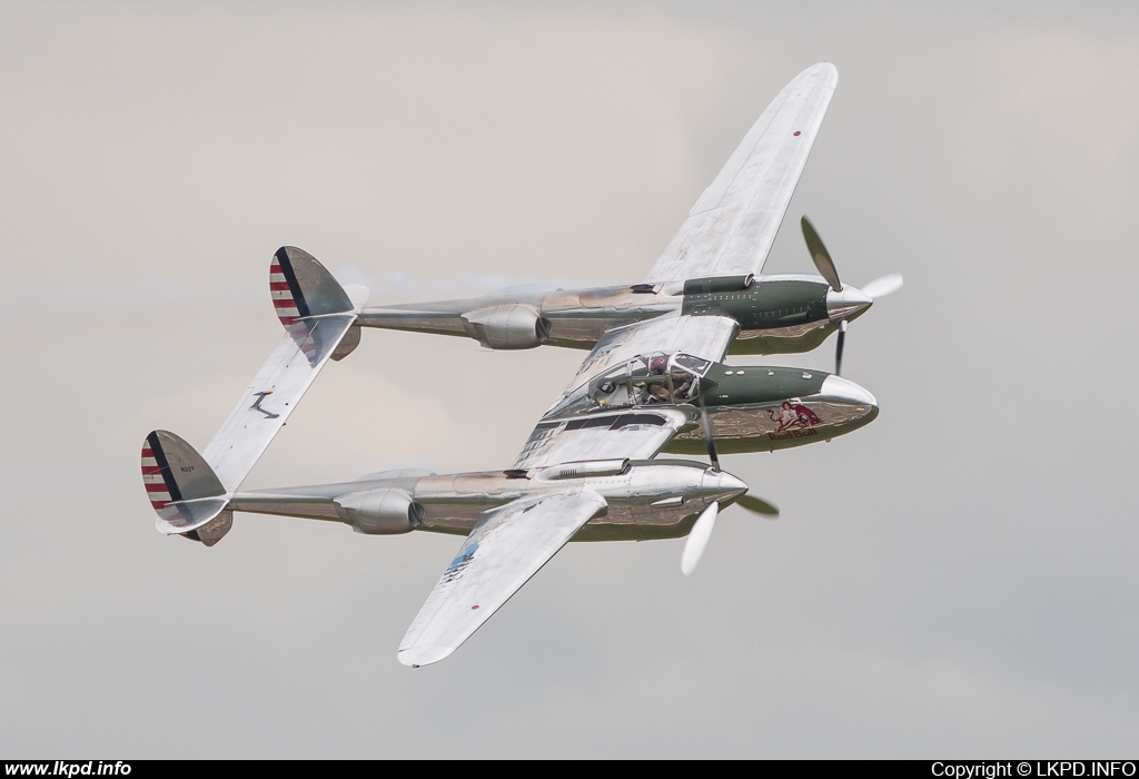 The Flying Bulls – Lockheed P-38L Lightning N25Y