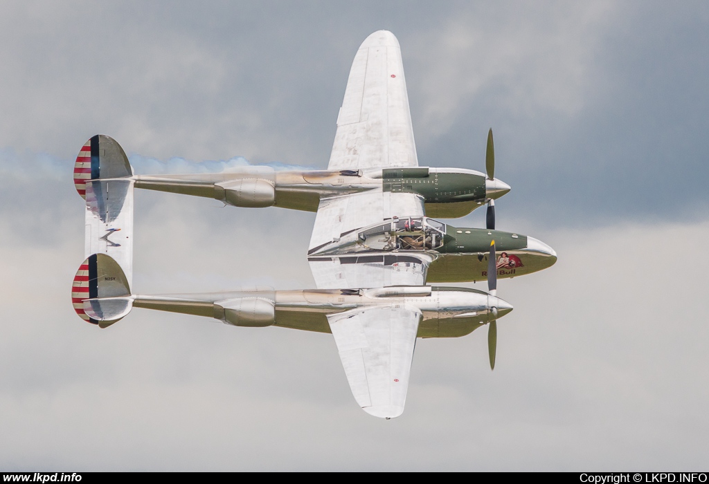 The Flying Bulls – Lockheed P-38L Lightning N25Y