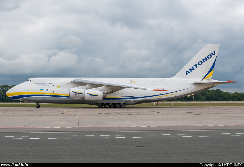 Antonov Design Bureau – Antonov AN-124-100M UR-82007