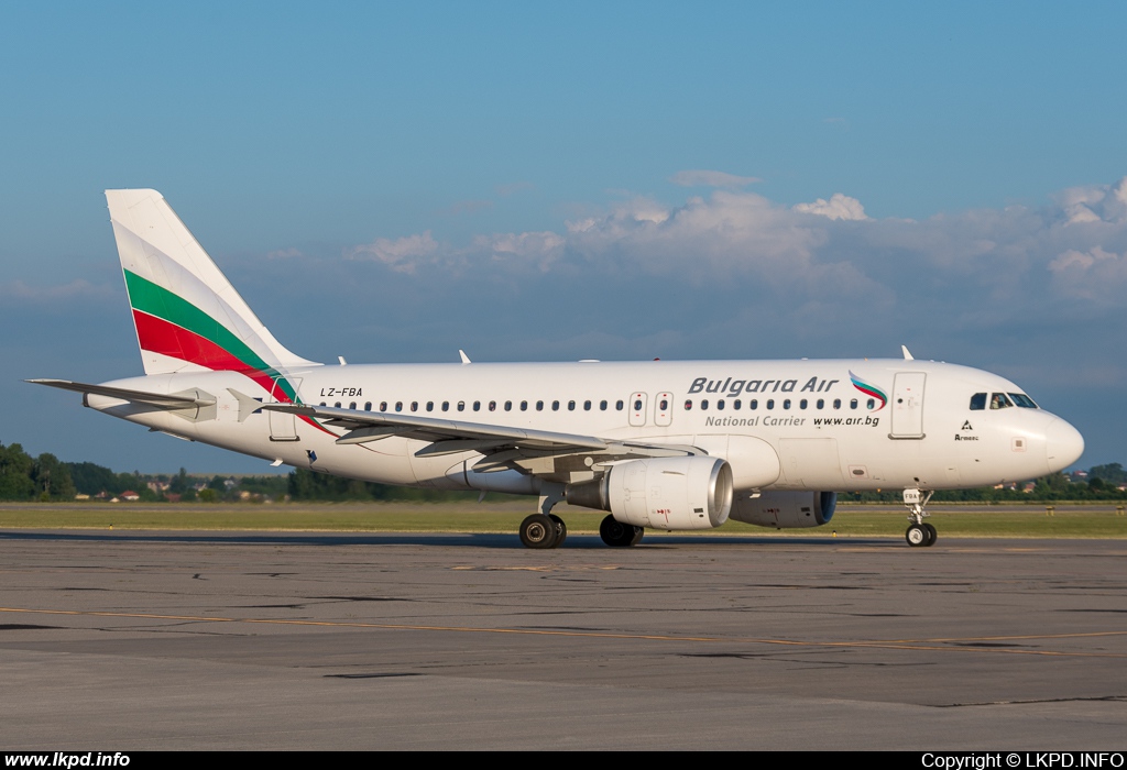 Bulgaria Air – Airbus A319-112 LZ-FBA