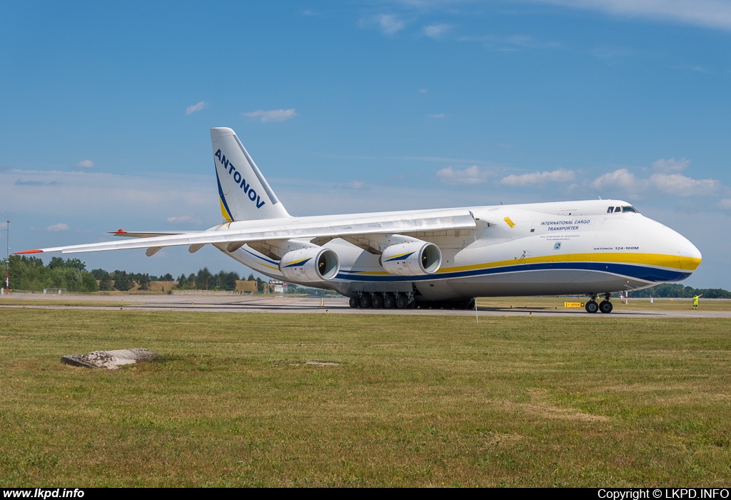 Antonov Design Bureau – Antonov AN-124-100M UR-82007