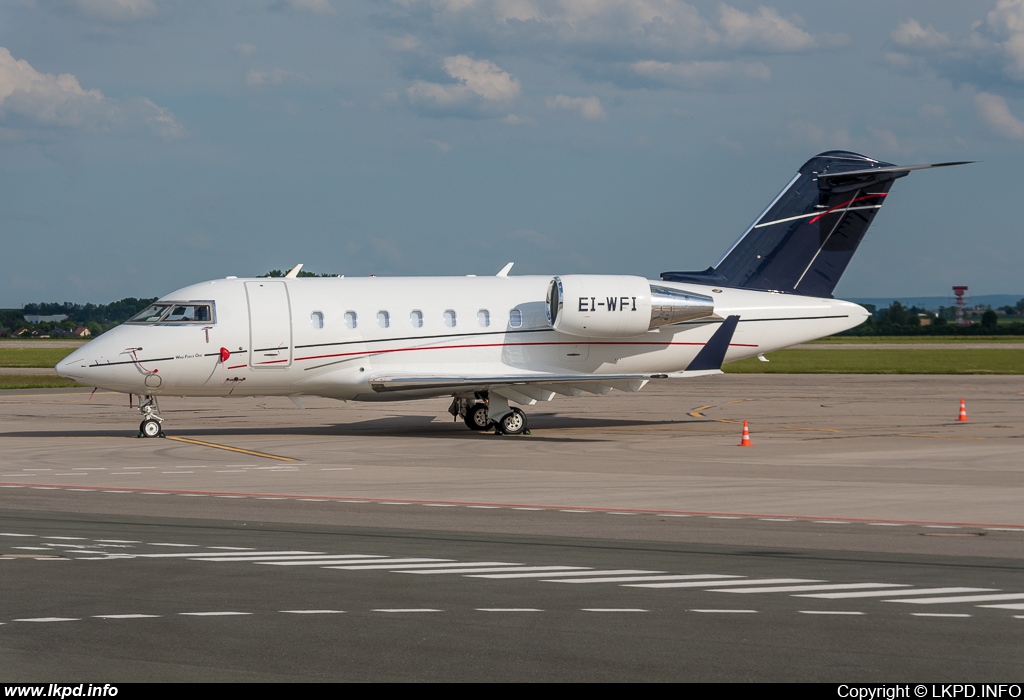 Private/Soukrom – Canadair CL-600-2B16 Challenger 605 EI-WFI