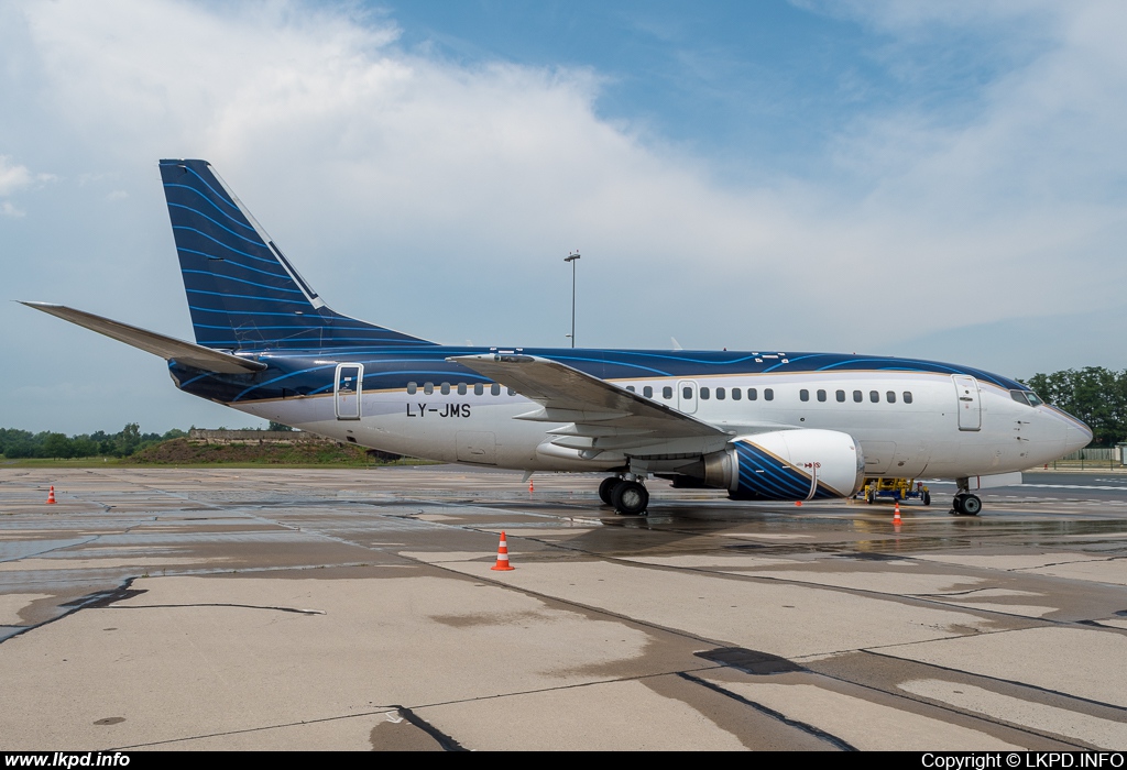 KlasJet – Boeing B737-522 LY-JMS