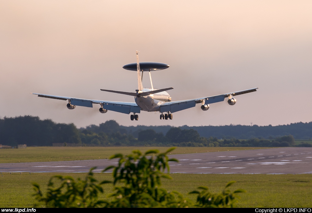 NATO – Boeing E-3A AWACS LX-N90448