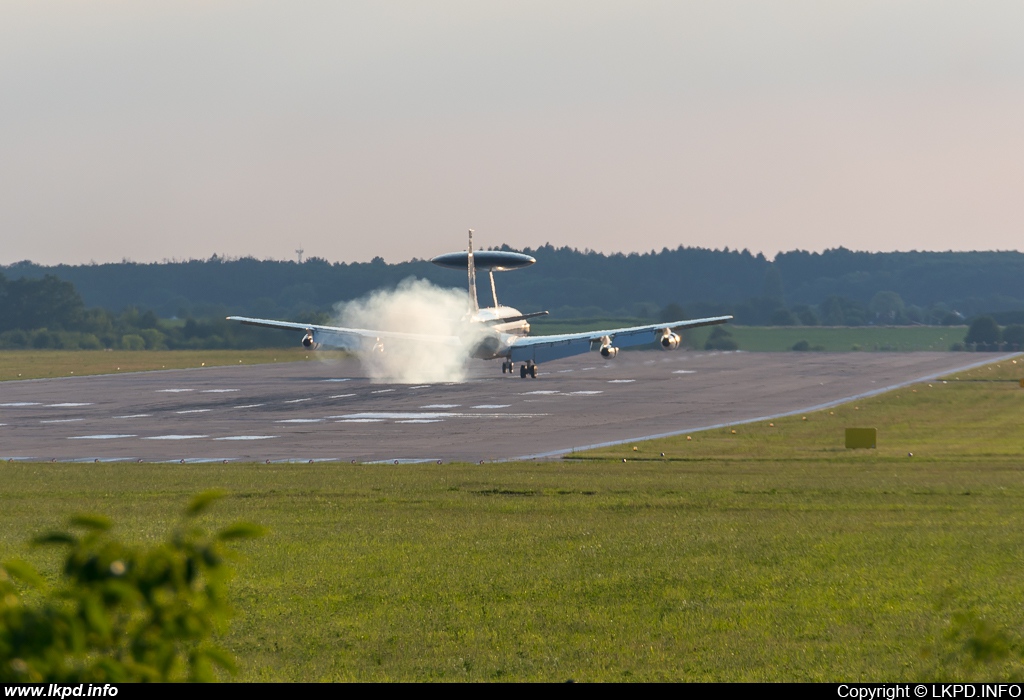 NATO – Boeing E-3A AWACS LX-N90448