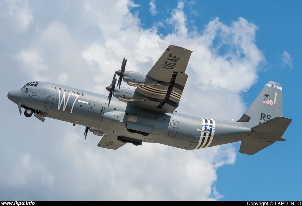 USAF – Lockheed C-130J-30 Hercules 16-5840