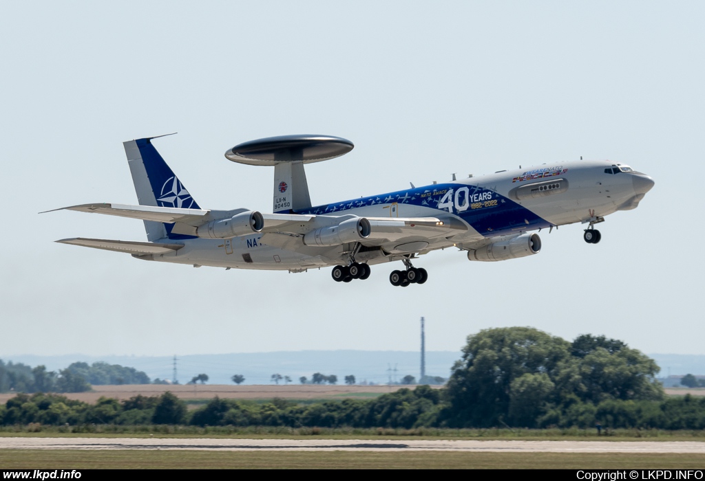 NATO – Boeing E-3A AWACS LX-N90450