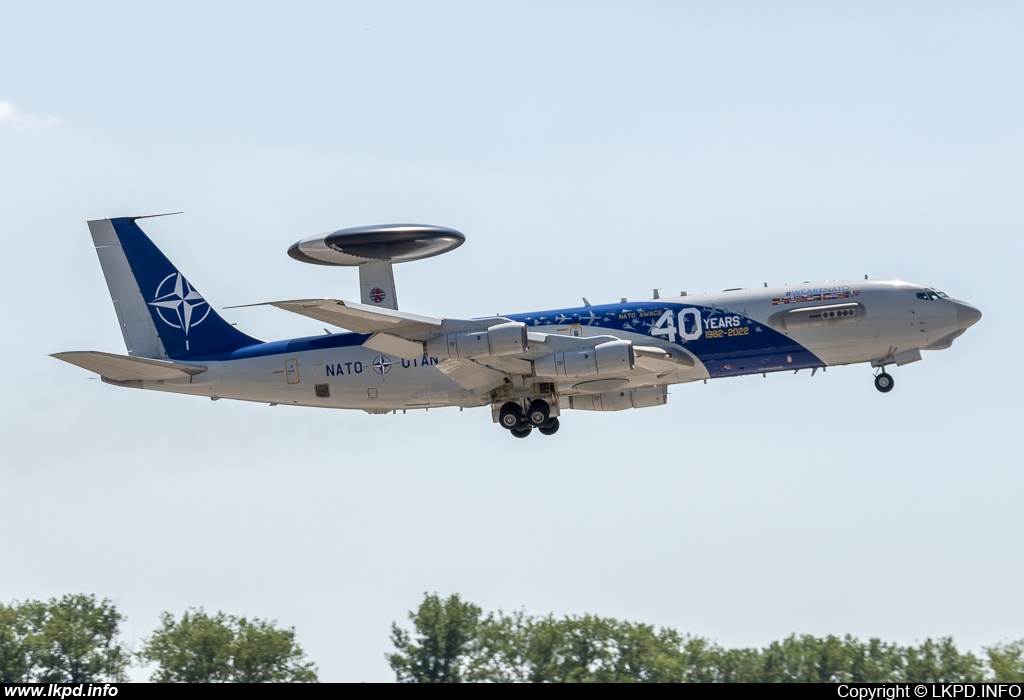 NATO – Boeing E-3A AWACS LX-N90450