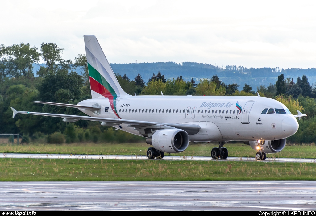 Bulgaria Air – Airbus A319-112 LZ-FBA