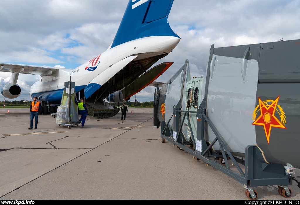 Silk Way Airlines – Iljuin IL-76TD-90SW 4K-AZ100