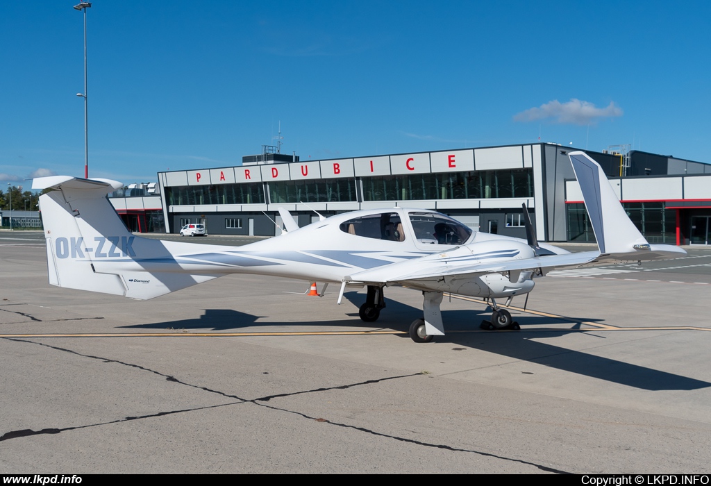 Private/Soukrom – Diamond DA-42 OK-ZZK