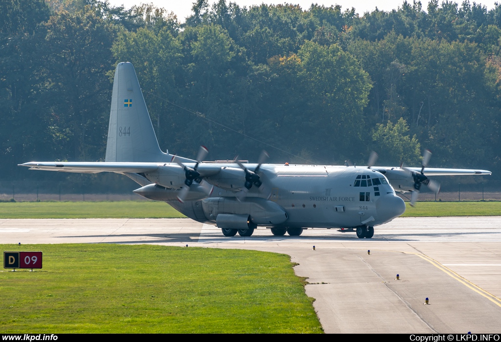 Sweden Air Force – Lockheed C-130H Hercules 84004