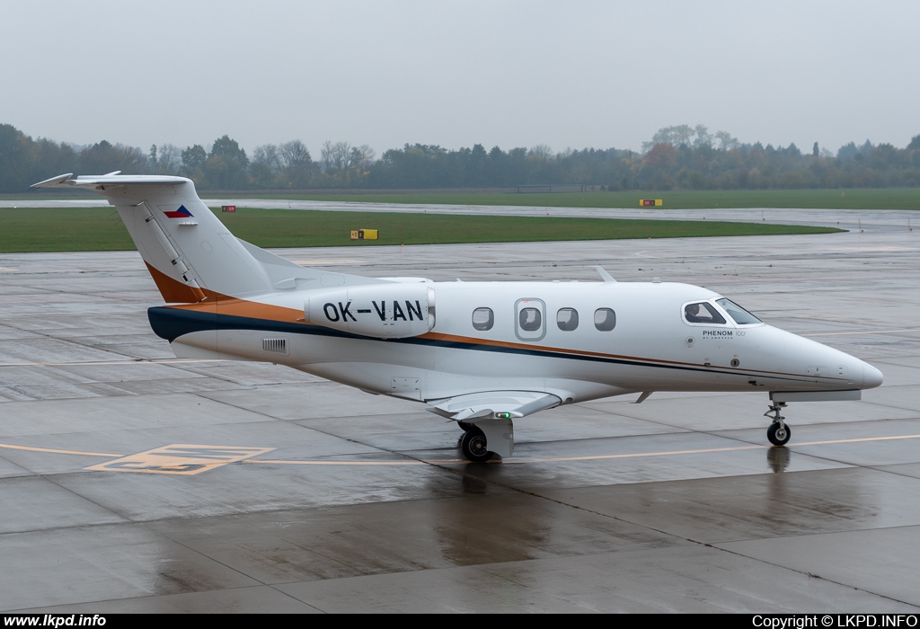 Air Prague – Embraer EMB-500 Phenom 100 OK-VAN