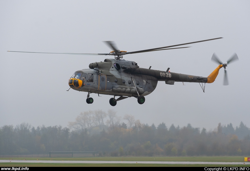 LOM-CLV – Mil Mi-17 0828