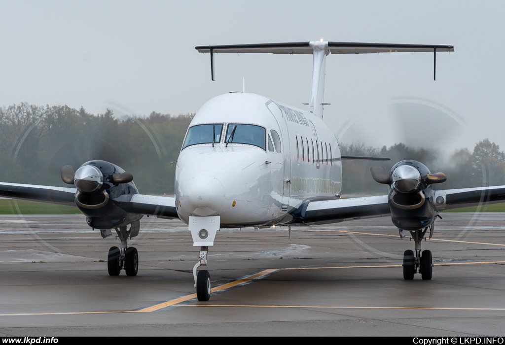 Private Wings – Beech 1900D D-COCA