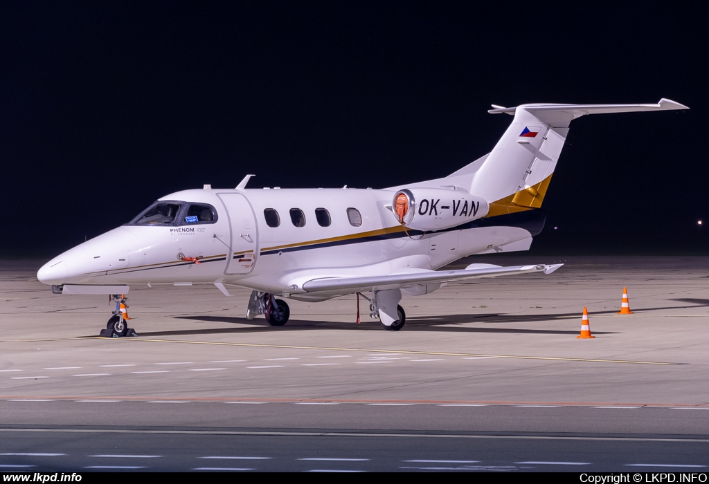 Air Prague – Embraer EMB-500 Phenom 100 OK-VAN