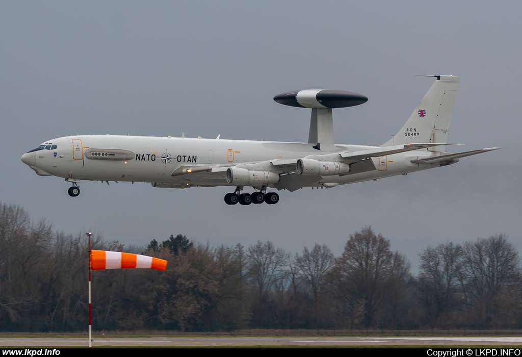 NATO – Boeing E-3A AWACS LX-N90452