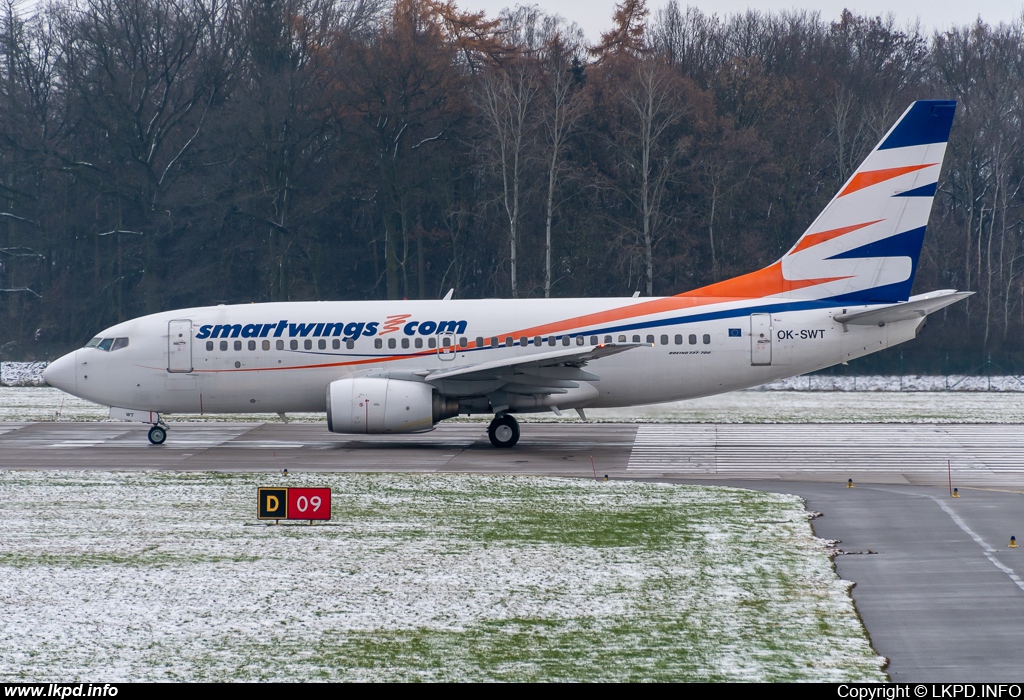 Smart Wings – Boeing B737-7Q8 OK-SWT