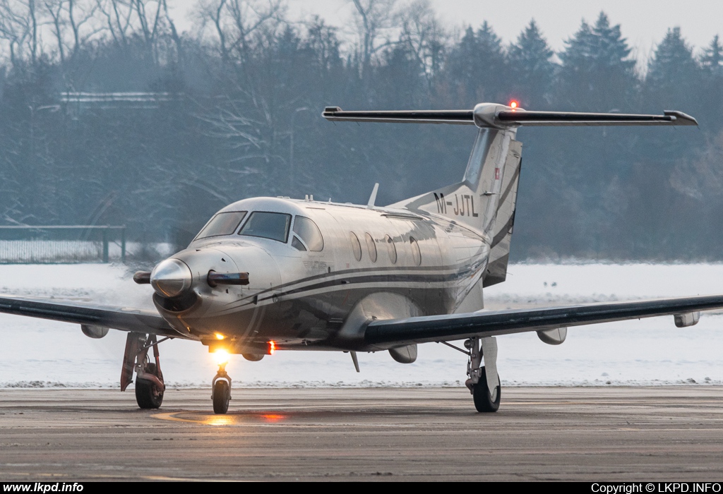 Private/Soukrom – Pilatus PC-12/47E M-JJTL