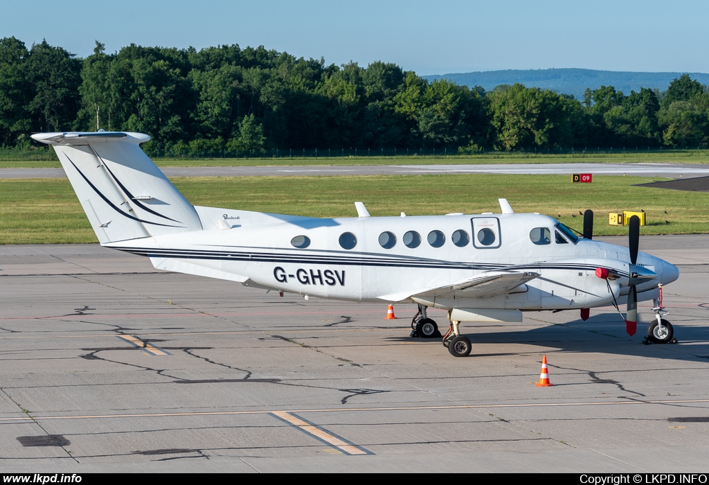 Private/Soukrom – Beech 200 G-GHSV