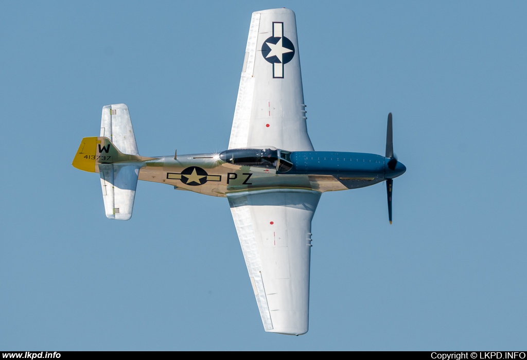 Private/Soukrom – North American P-51D Mustang OO-PSI