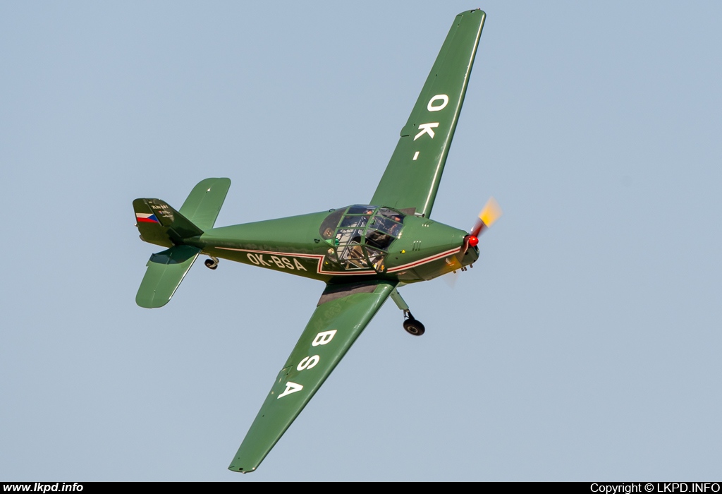 LOM-CLV – Zlin Z-381 OK-BSA