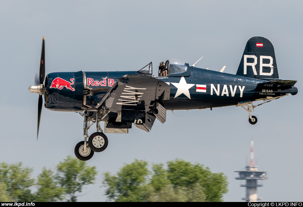 The Flying Bulls – Vought F4U-4 Corsair OE-EAS