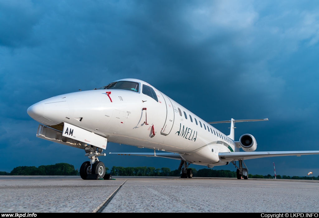 Amelia – Embraer EMB-145LU F-HRAM